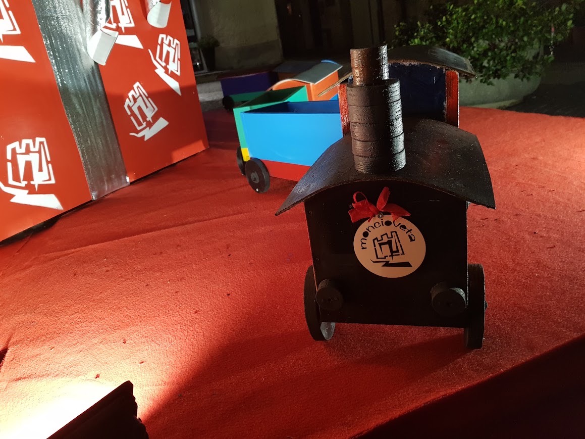 L'albero artistico del rione Moncioveta — 2019
