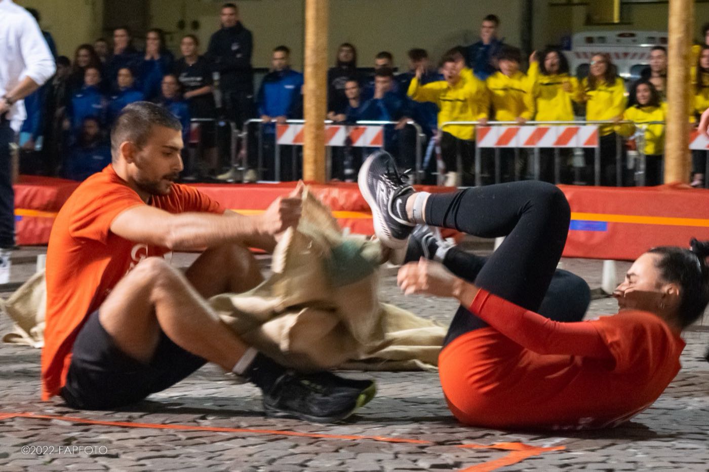 I giochi in piazza del Palio de San Michele