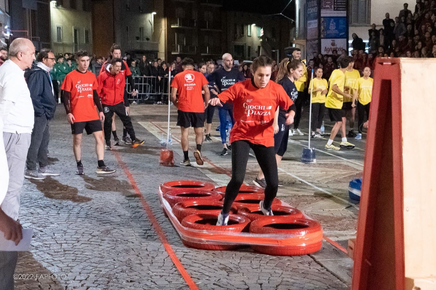 I giochi in piazza del Palio de San Michele