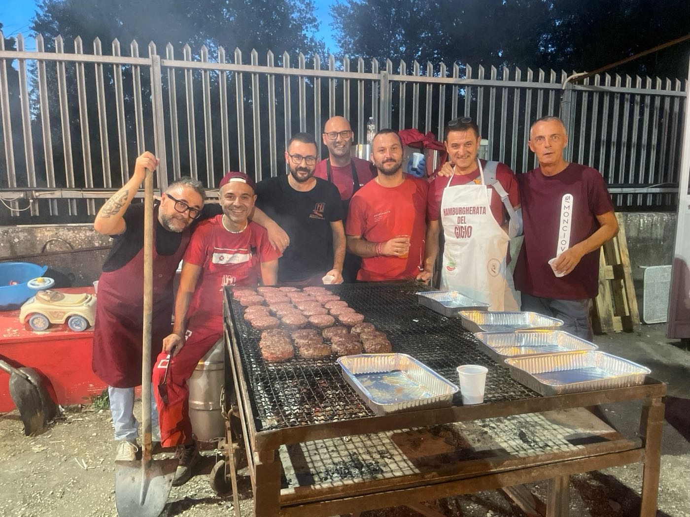 Il piazzale del rione Moncioveta: lavori e momenti di aggregazione