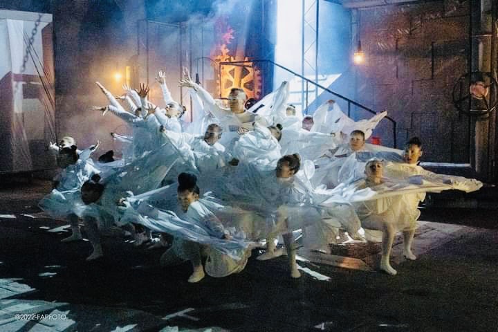 La sfilata del rione Moncioveta al Palio de San Michele